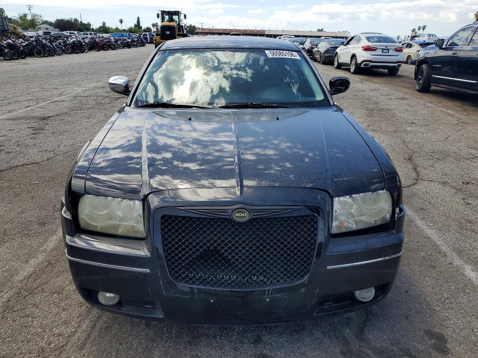 50985196 :رقم المزاد ، 2C3CA4CD0AH105607 vin ، 2010 Chrysler 300 مزاد بيع