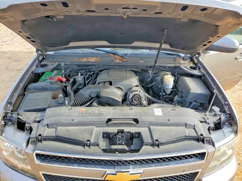 50570976 :رقم المزاد ، 1GNSKBE04CR168416 vin ، 2012 Chevrolet Tahoe مزاد بيع