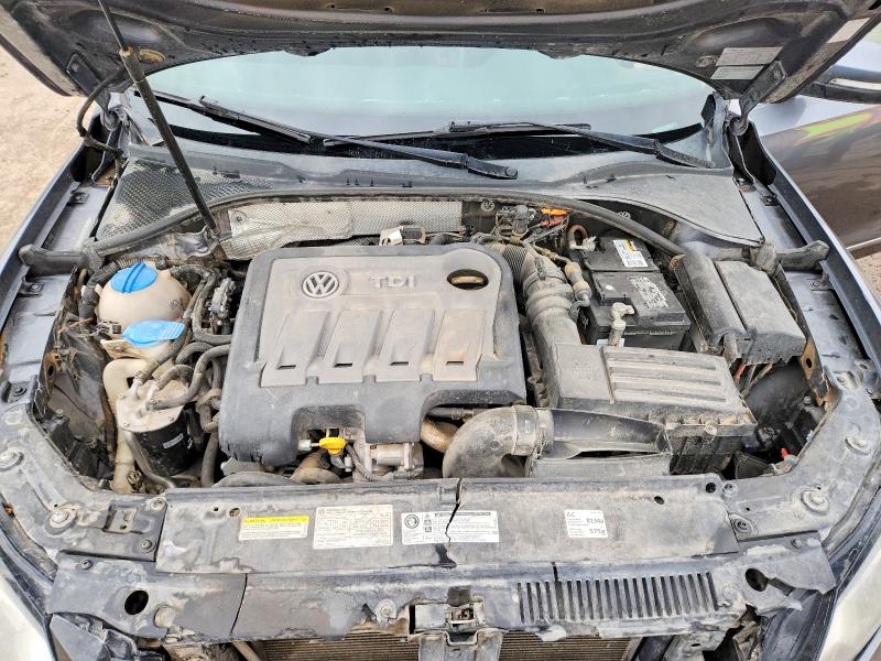 49500916 :رقم المزاد ، 1VWCN7A37EC048260 vin ، 2014 Volkswagen Passat مزاد بيع