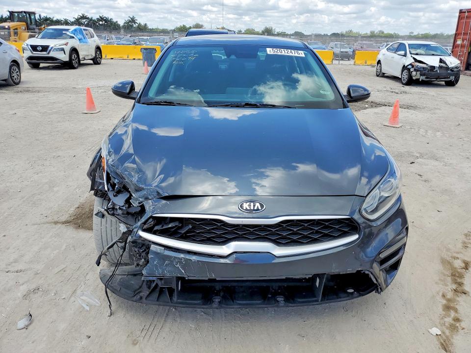 52012476 :رقم المزاد ، 3KPF24AD4ME276790 vin ، 2021 Kia Forte مزاد بيع