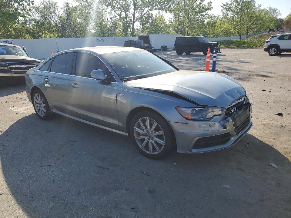 51019826 :رقم المزاد ، WAUFGAFC7FN002642 vin ، 2015 Audi A6 مزاد بيع
