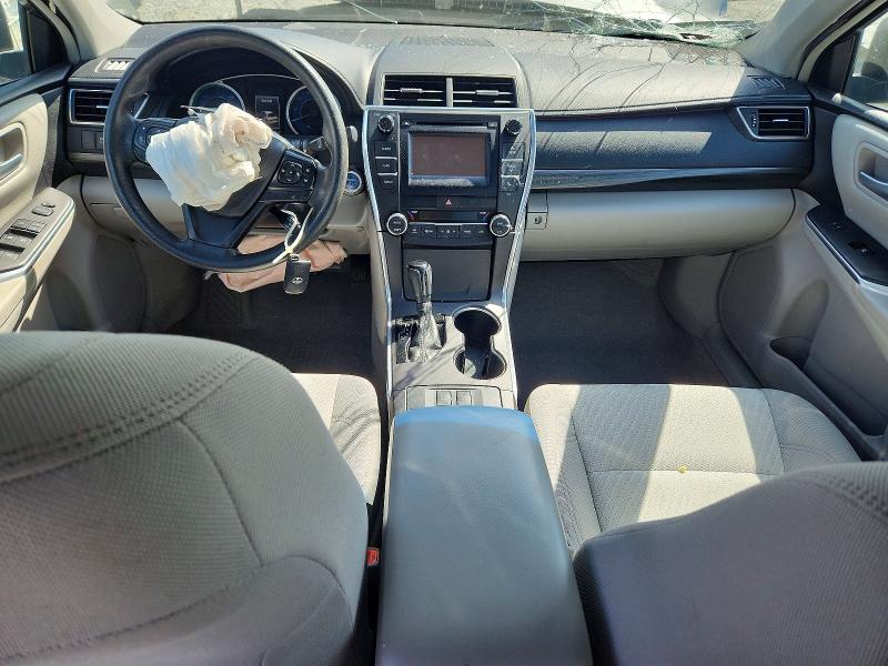 2015 Toyota Camry Hybrid მანქანა იყიდება აუქციონზე, vin: 4T1BD1FK4FU166000, აუქციონის ნომერი: 51559846