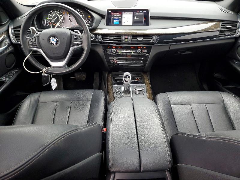 48083856 :رقم المزاد ، 5UXKR0C51J0X88826 vin ، 2018 Bmw X5 مزاد بيع