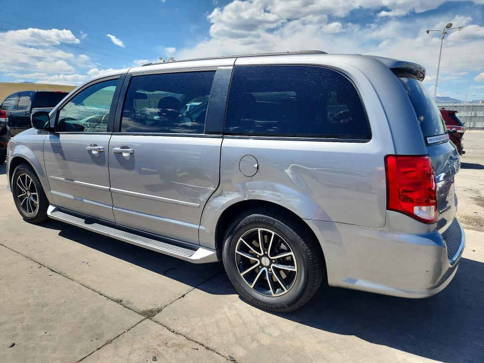 50116866 :رقم المزاد ، 2C4RDGEG7HR574851 vin ، 2017 Dodge Grand Caravan مزاد بيع