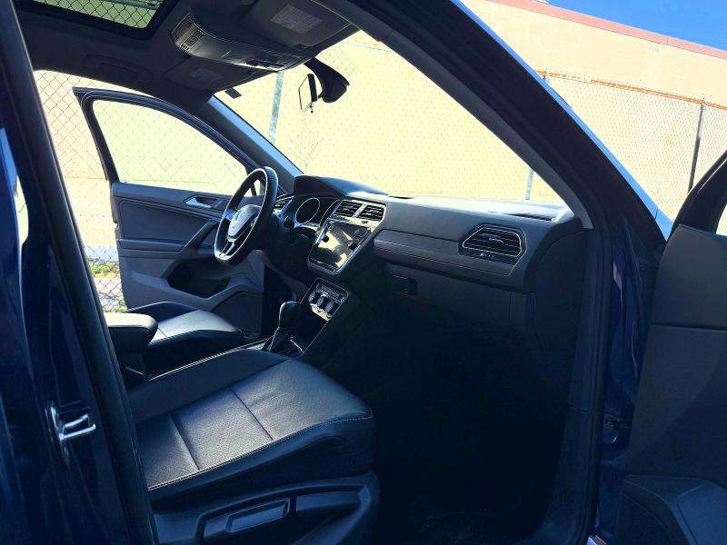 50925516 :رقم المزاد ، 3VV3B7AX3MM101968 vin ، 2021 Volkswagen Tiguan مزاد بيع
