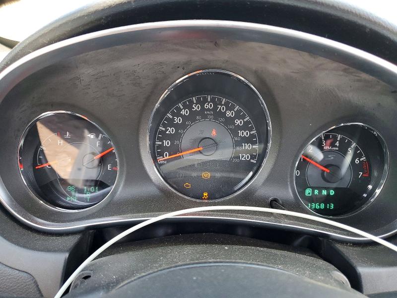 49939336 :رقم المزاد ، 1C3BC8EG8BN611327 vin ، 2011 Chrysler 200 مزاد بيع