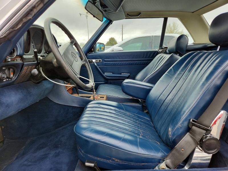 49994256 :رقم المزاد ، WDBBA48D1JA085221 vin ، 1988 Mercedes-benz 560 مزاد بيع