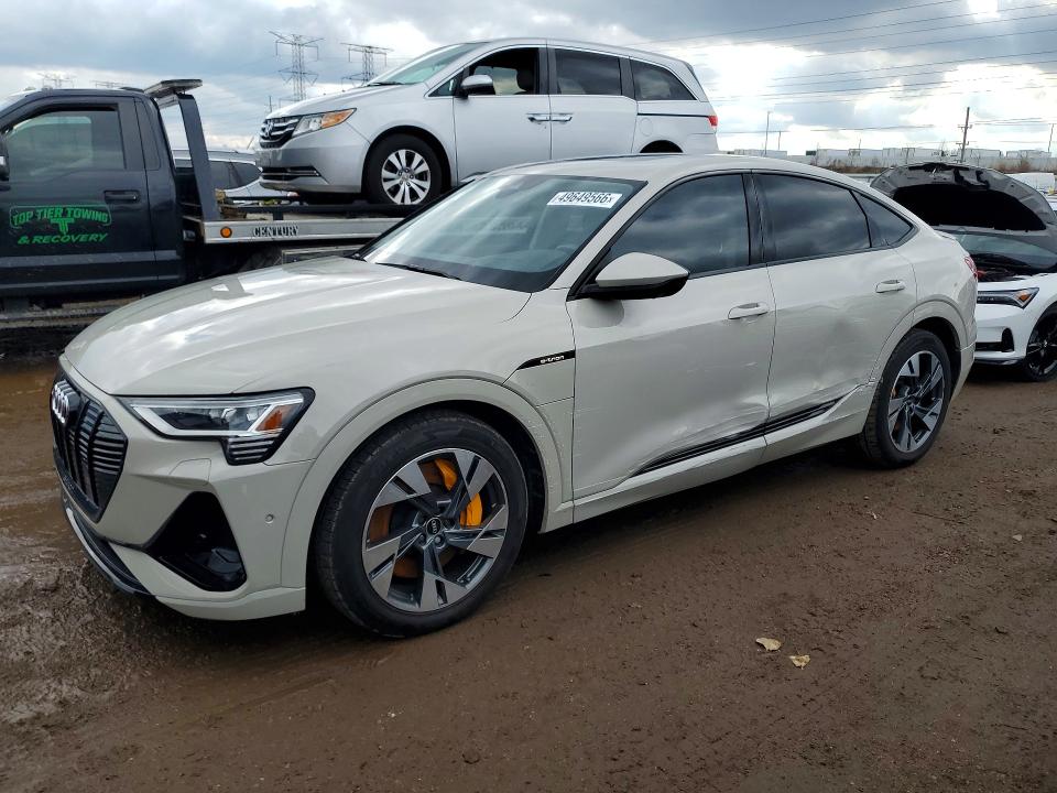 2022 Audi E-tron მანქანა იყიდება აუქციონზე, vin: WA13AAGE2NB010259, აუქციონის ნომერი: 49649566