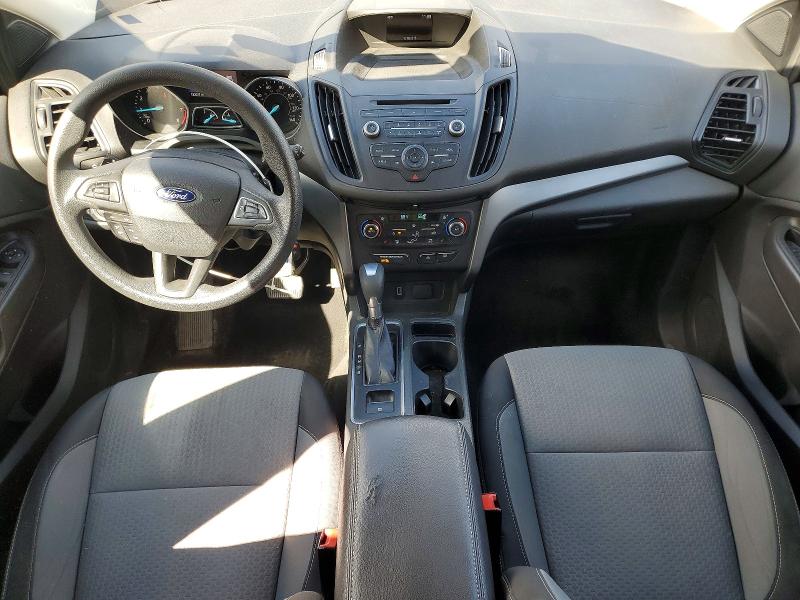 2017 Ford Escape მანქანა იყიდება აუქციონზე, vin: 1FMCU0GD4HUC09915, აუქციონის ნომერი: 48322506