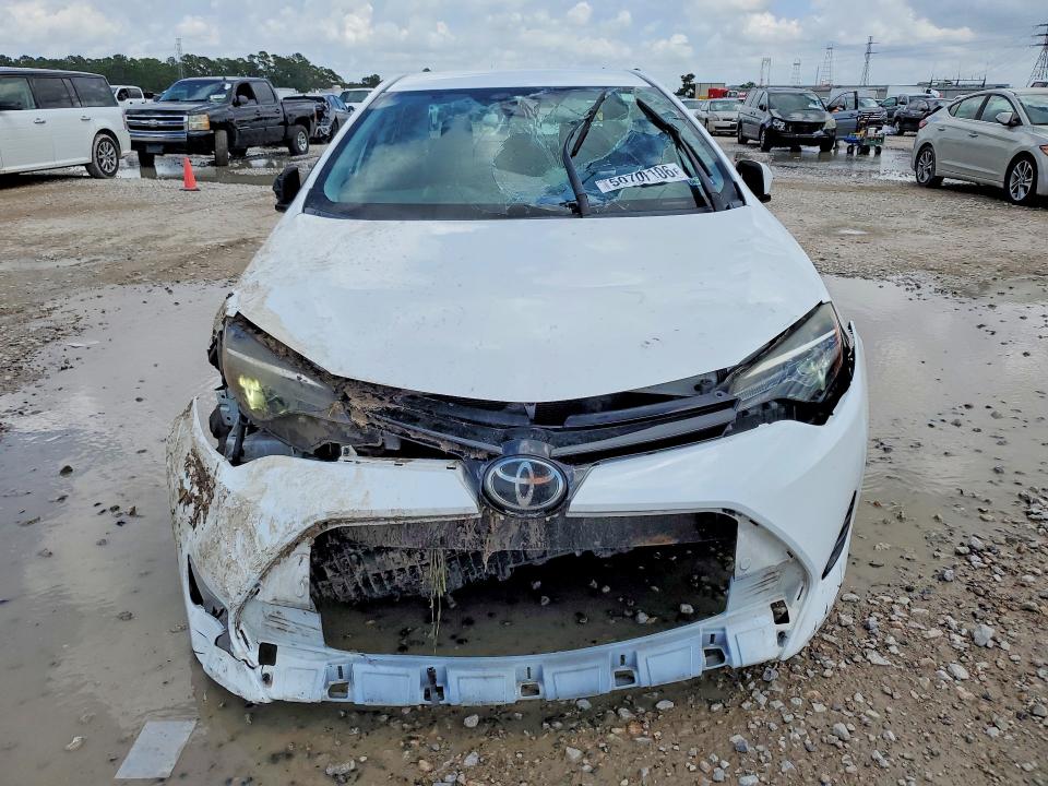 Aukcja sprzedaży 2018 Toyota Corolla, vin: 5YFBURHE3JP810229, numer aukcji: 50707106