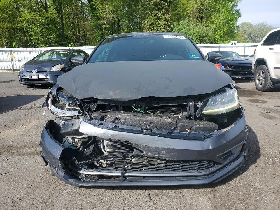 Продажа на аукционе авто 2018 Volkswagen Jetta, vin: 3VW4T7AJ0JM211736, номер лота: 51609176