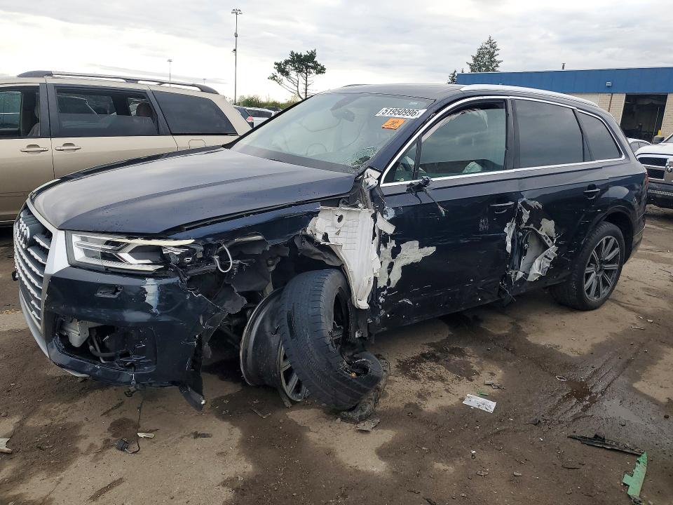 51950996 :رقم المزاد ، WA1LHAF72JD001722 vin ، 2018 Audi Q7 مزاد بيع