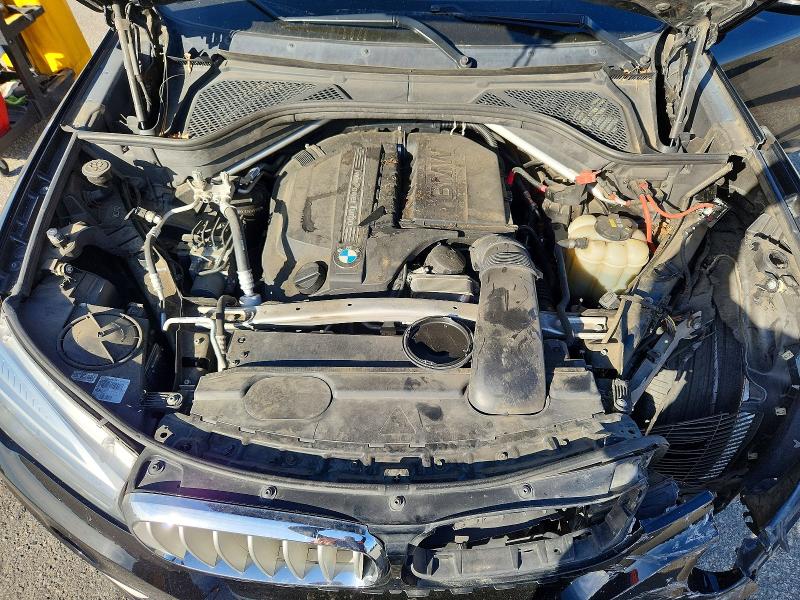 50809966 :رقم المزاد ، 5UXKR0C3XH0V69565 vin ، 2017 Bmw X5 مزاد بيع