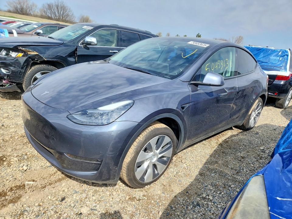2023 Tesla Model Y მანქანა იყიდება აუქციონზე, vin: 7SAYGAEE2PF942624, აუქციონის ნომერი: 50453636