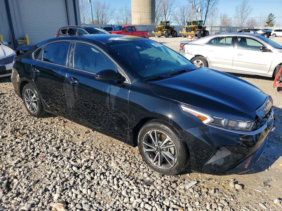 48922576 :رقم المزاد ، 3KPF24AD7PE622688 vin ، 2023 Kia Forte مزاد بيع