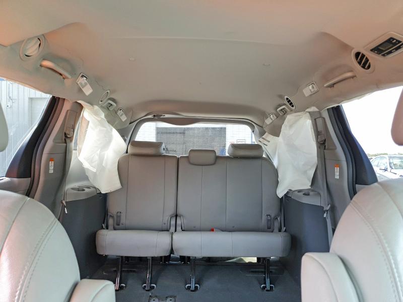 Продажа на аукционе авто 2019 Toyota Sienna, vin: 5TDYZ3DC7KS986433, номер лота: 48051196
