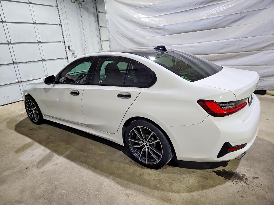 49718756 :رقم المزاد ، 3MW5R7J07N8C78200 vin ، 2022 Bmw 330xi مزاد بيع