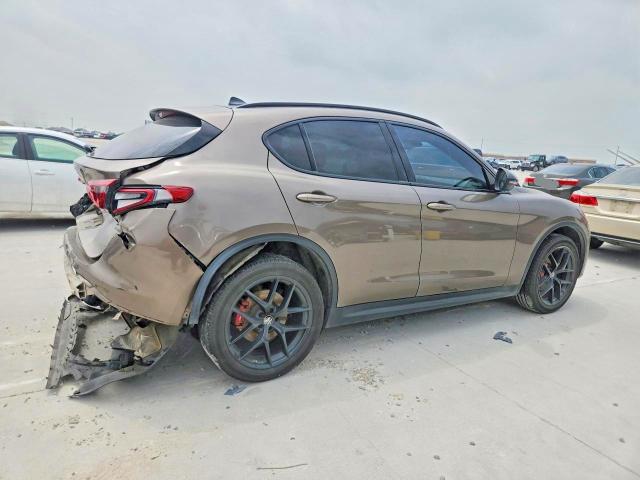 Продажа на аукционе авто 2019 Alfa Romeo Stelvio, vin: ZASPAKBN9K7C43629, номер лота: 51259956