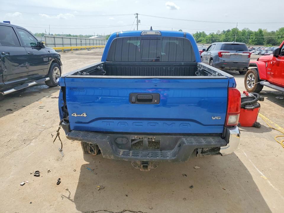 50899876 :رقم المزاد ، 3TMCZ5AN0JM144544 vin ، 2018 Toyota Tacoma مزاد بيع