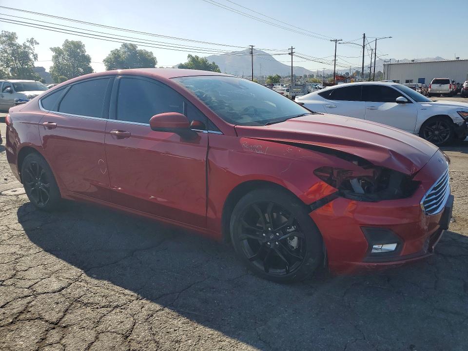 51182866 :رقم المزاد ، 3FA6P0HDXLR132867 vin ، 2020 Ford Fusion مزاد بيع
