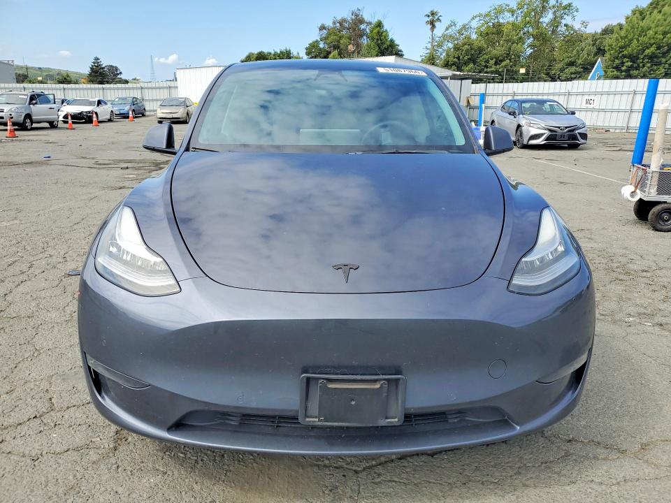 Продажа на аукционе авто 2022 Tesla Model Y, vin: 7SAYGDEE3NF402469, номер лота: 51087966