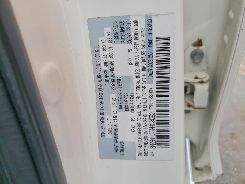 50149066 :رقم المزاد ، 3MZBN1U77HM124392 vin ، 2017 Mazda 3 مزاد بيع