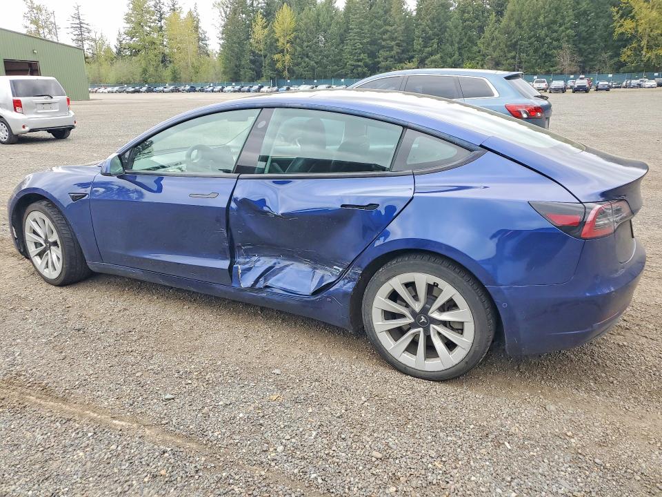 51374256 :رقم المزاد ، 5YJ3E1EA7NF371610 vin ، 2022 Tesla Model 3 مزاد بيع