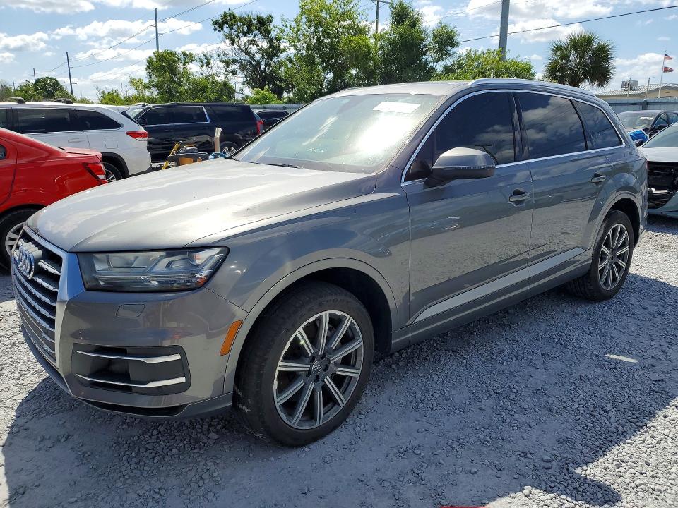 2017 Audi Q7 მანქანა იყიდება აუქციონზე, vin: WA1LAAF7XHD033655, აუქციონის ნომერი: 50586976