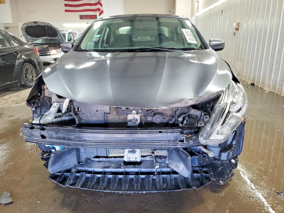 Продажа на аукционе авто 2018 Nissan Sentra, vin: 3N1AB7AP6JL642281, номер лота: 50280746