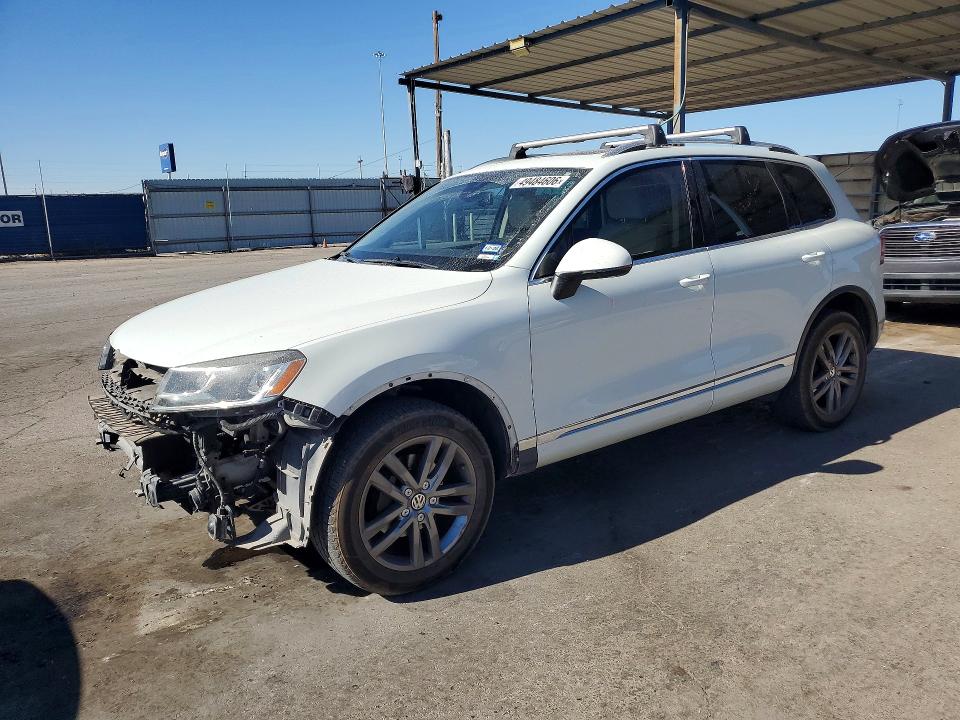 Продаж на аукціоні авто 2016 Volkswagen Touareg, vin: WVGEF9BP3GD007395, номер лоту: 49484606