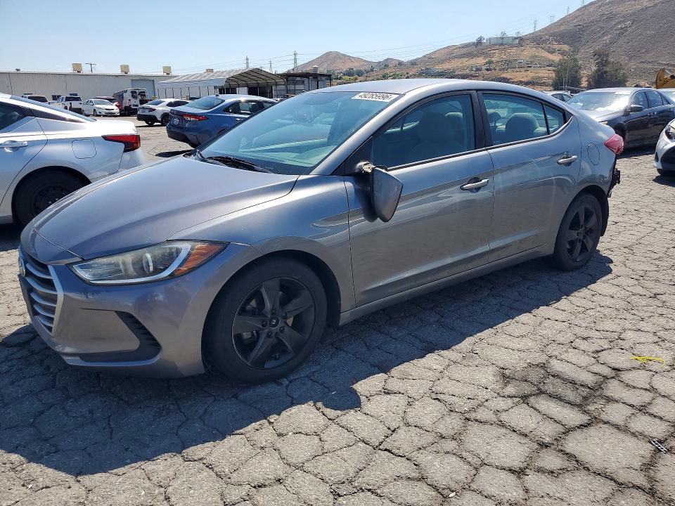 49285996 :رقم المزاد ، 5NPD84LF0JH296126 vin ، 2018 Hyundai Elantra مزاد بيع
