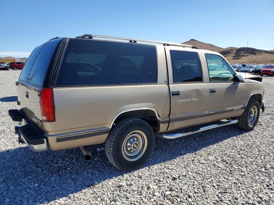 1995 Chevrolet Suburban მანქანა იყიდება აუქციონზე, vin: 3GNGC26K2SG102593, აუქციონის ნომერი: 51954656