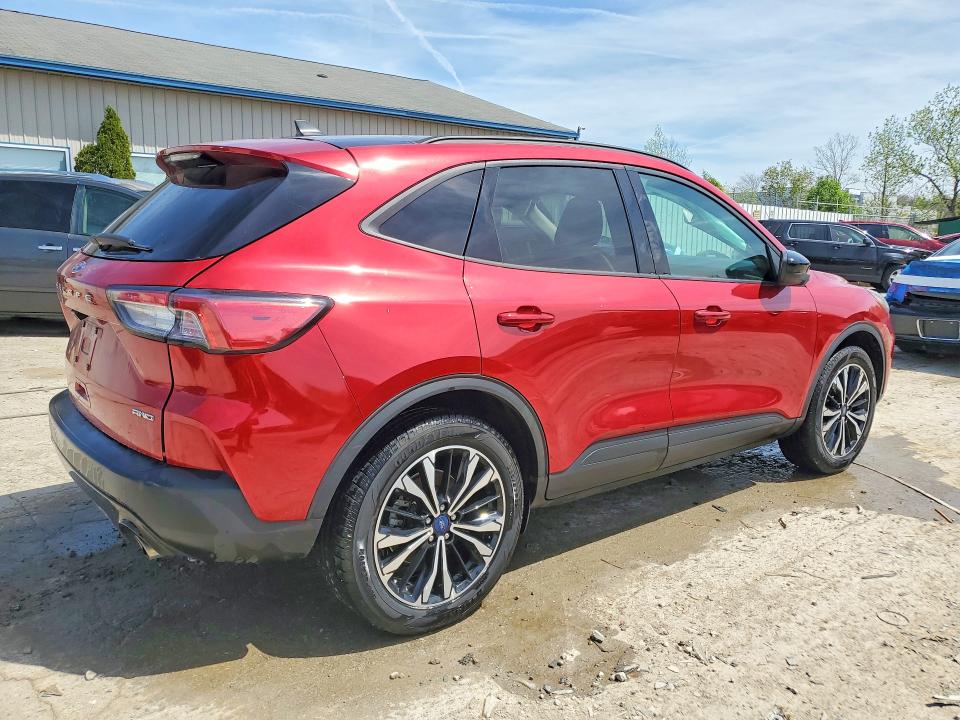 2021 Ford Escape მანქანა იყიდება აუქციონზე, vin: 1FMCU9G66MUB30195, აუქციონის ნომერი: 49249966