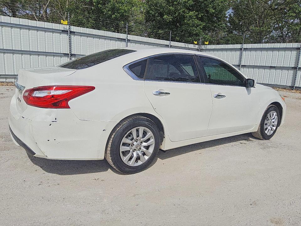 Продажа на аукционе авто 2016 Nissan Altima, vin: 1N4AL3AP0GN341071, номер лота: 47599116