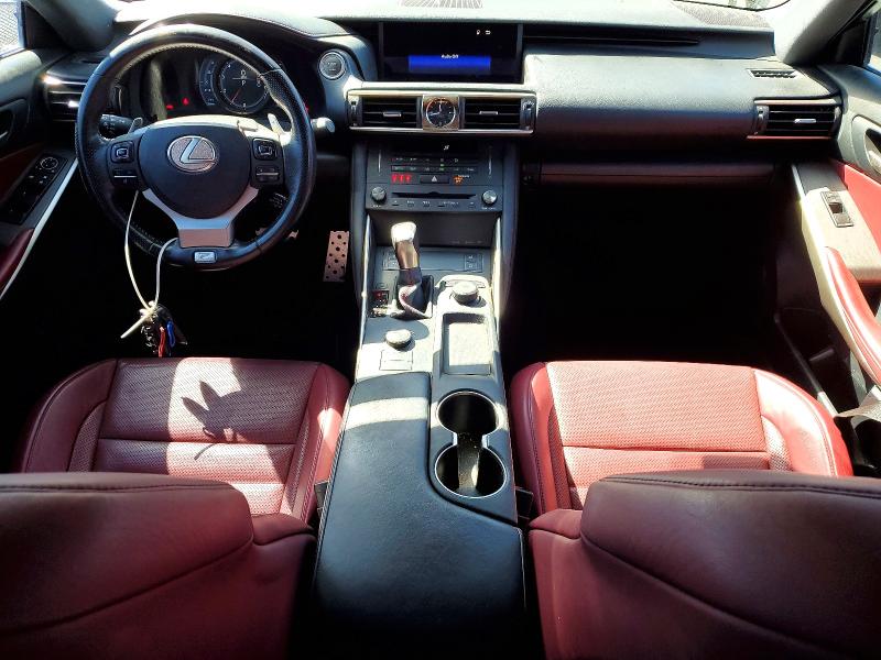48501626 :رقم المزاد ، JTHGA1D29L5105350 vin ، 2020 Lexus Is 300 مزاد بيع