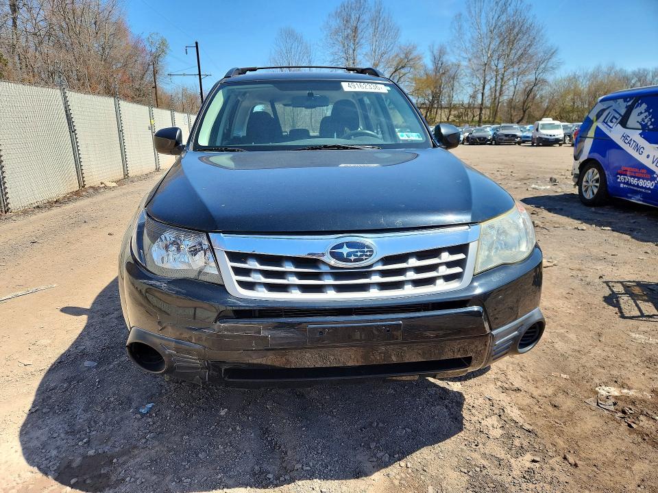 49162336 :رقم المزاد ، JF2SHABC1BH724557 vin ، 2011 Subaru Forester مزاد بيع