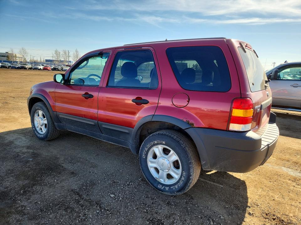 2003 Ford Escape მანქანა იყიდება აუქციონზე, vin: 1FMYU93133KA22143, აუქციონის ნომერი: 49666166