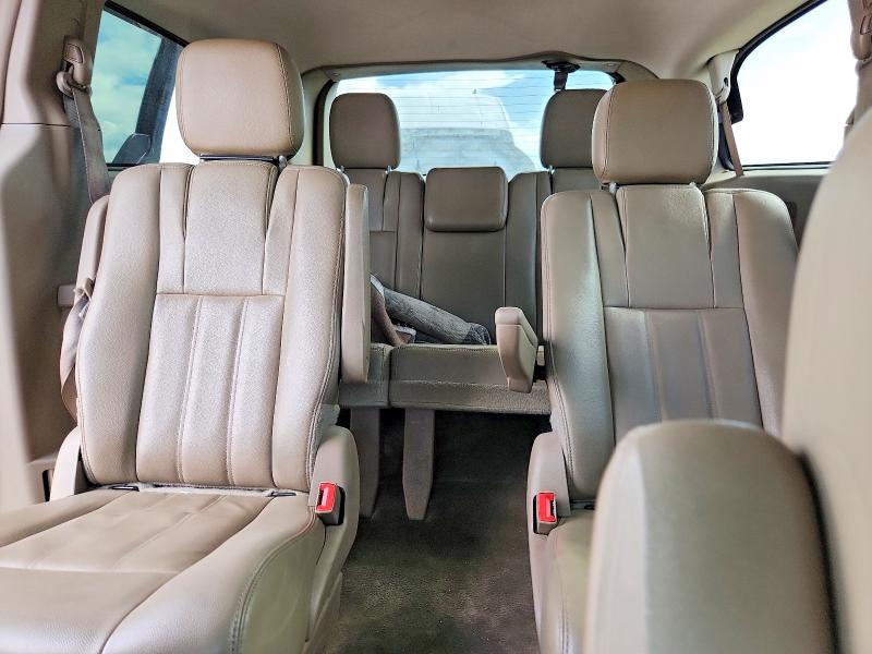 49167866 :رقم المزاد ، 2C4RC1BG0GR252877 vin ، 2016 Chrysler Town & Country مزاد بيع
