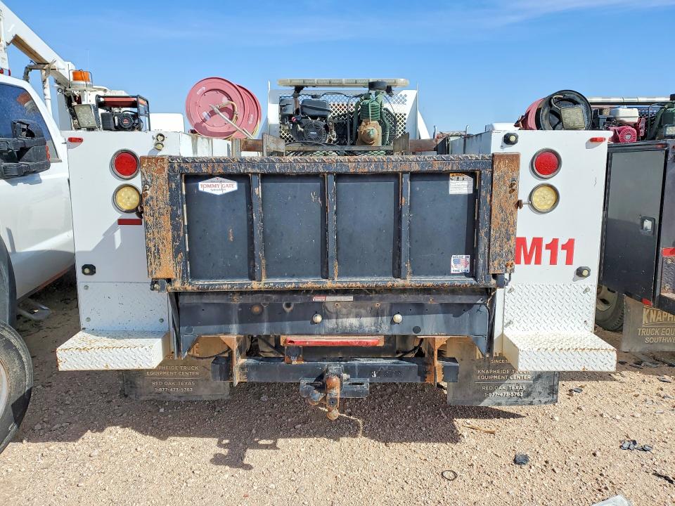 48601776 :رقم المزاد ، 3C7WRTAJ8GG132277 vin ، 2016 Ram 3500 مزاد بيع