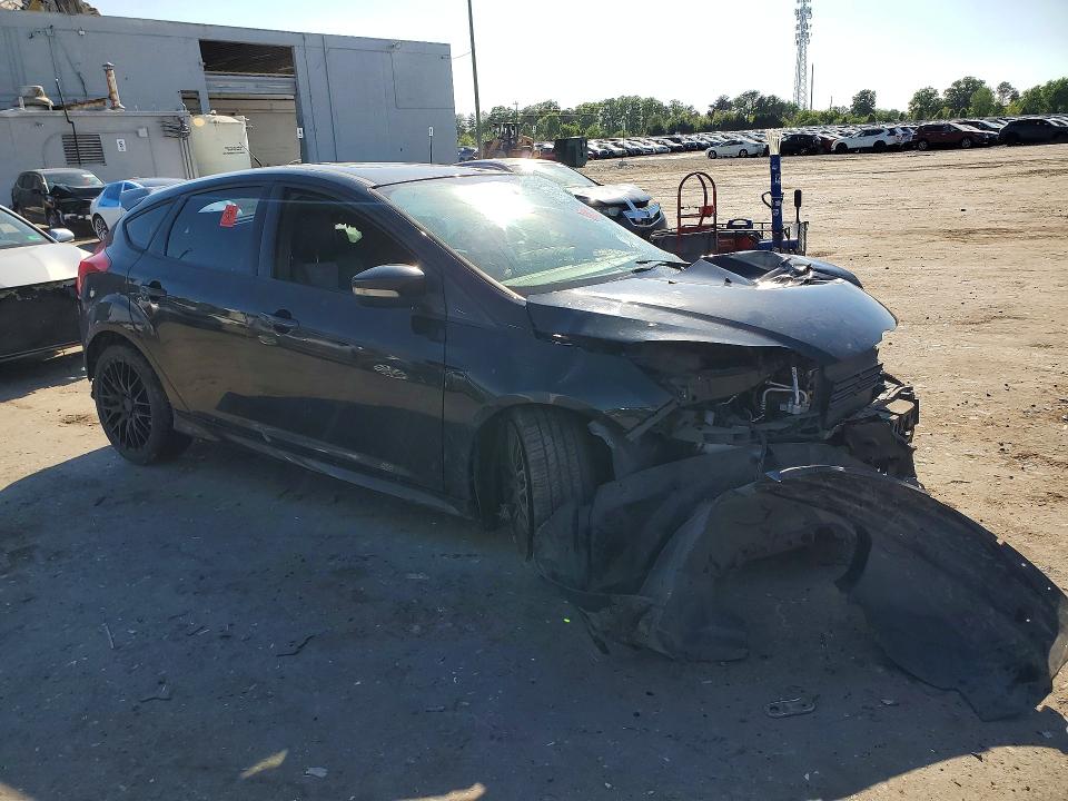 50979686 :رقم المزاد ، 1FADP3L96DL208077 vin ، 2013 Ford Focus مزاد بيع