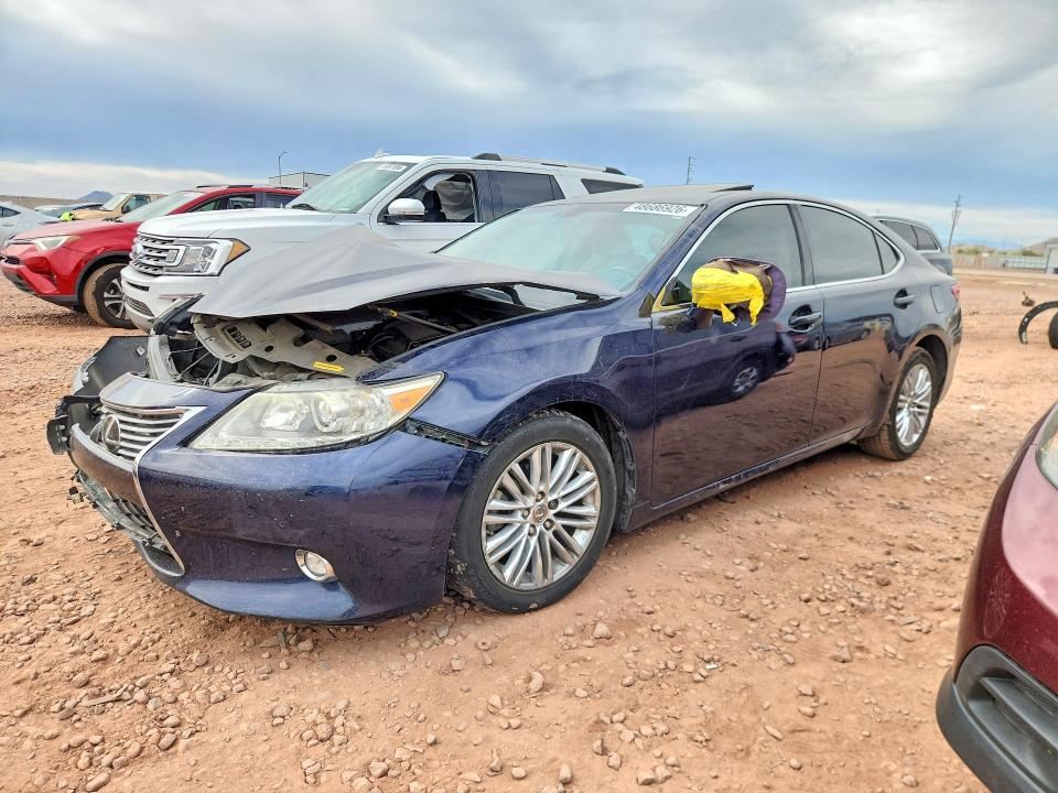 48686926 :رقم المزاد ، JTHBK1GG3E2123328 vin ، 2014 Lexus Es 350 مزاد بيع