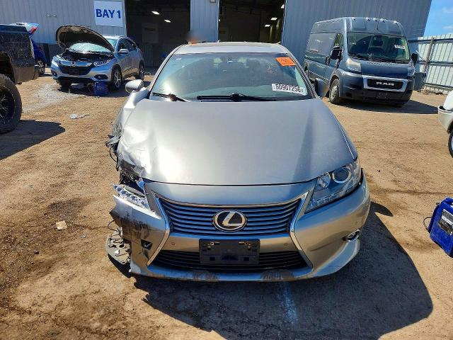 50907256 :رقم المزاد ، JTHBK1GG6F2202901 vin ، 2015 Lexus Es مزاد بيع