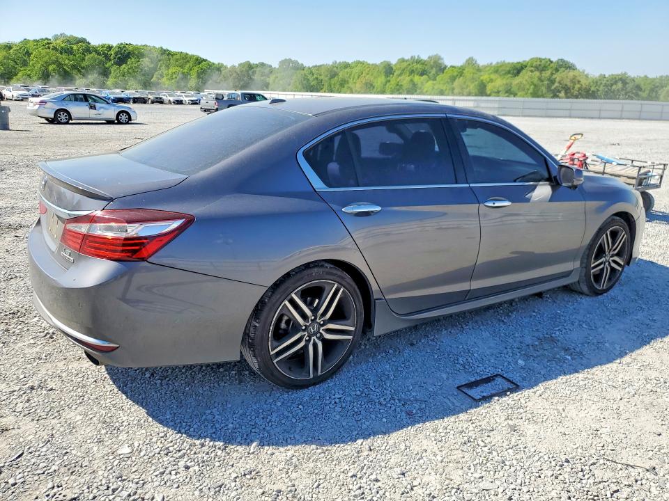 2017 Honda Accord მანქანა იყიდება აუქციონზე, vin: 1HGCR3F9XHA015915, აუქციონის ნომერი: 46927906