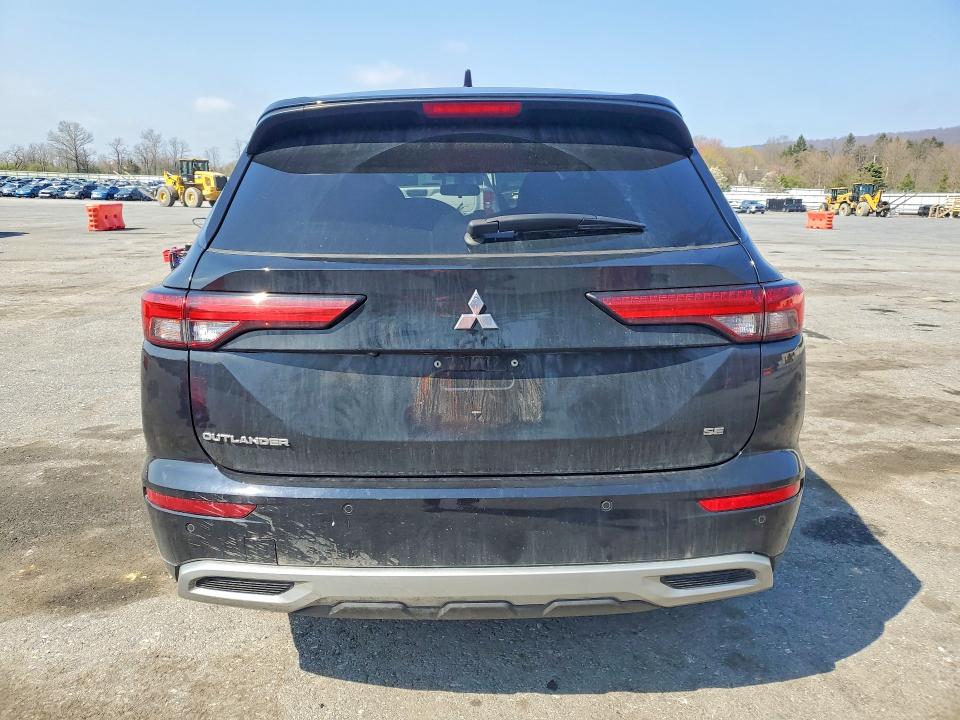 Продаж на аукціоні авто 2022 Mitsubishi Outlander, vin: JA4J3UA82NZ085170, номер лоту: 49540636