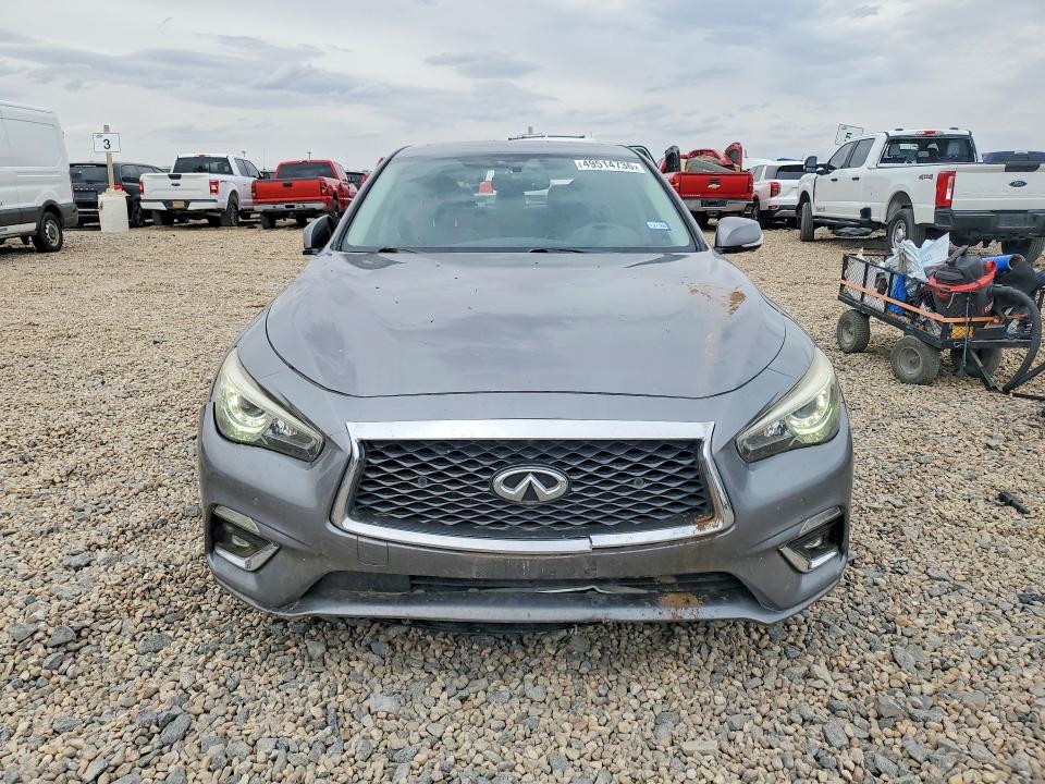 49514736 :رقم المزاد ، JN1EV7AP0JM355937 vin ، 2018 Infiniti Q50 مزاد بيع