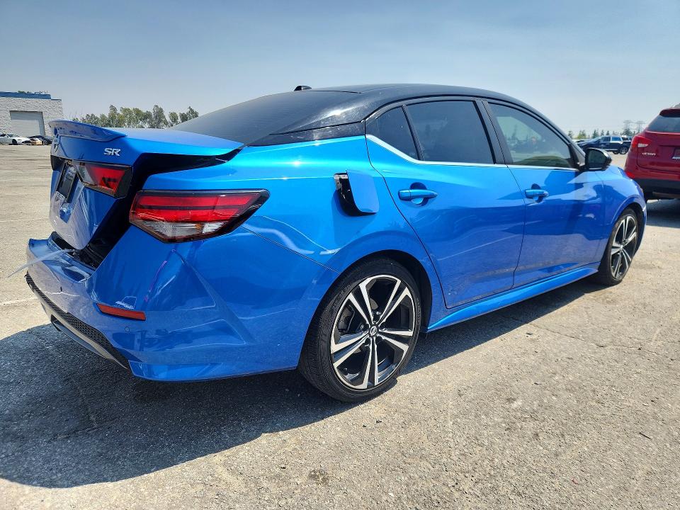 48973446 :رقم المزاد ، 3N1AB8DV6NY258333 vin ، 2022 Nissan Sentra مزاد بيع