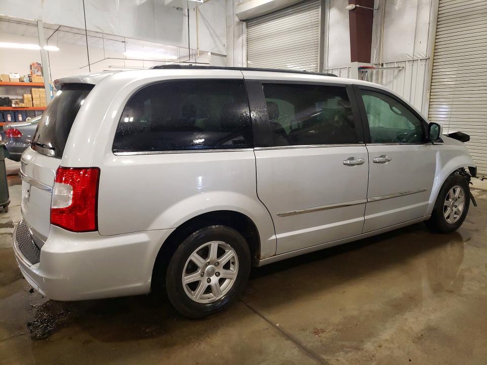 2012 Chrysler Town & Country მანქანა იყიდება აუქციონზე, vin: 2C4RC1BG0CR116792, აუქციონის ნომერი: 51638486