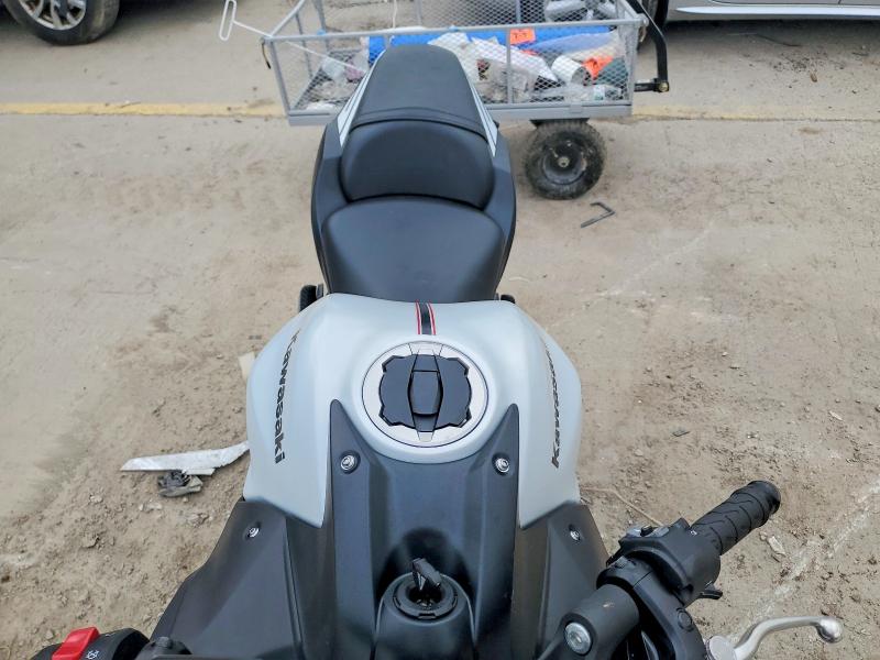 Продажа на аукционе авто 2026 Kawasaki Ex650, vin: ML5EXEP16TDAH0055, номер лота: 49901956
