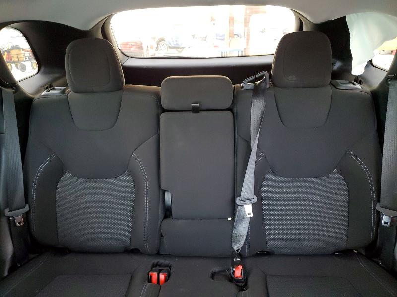51035586 :رقم المزاد ، 1C4PJLCB6LD624344 vin ، 2020 Jeep Cherokee مزاد بيع