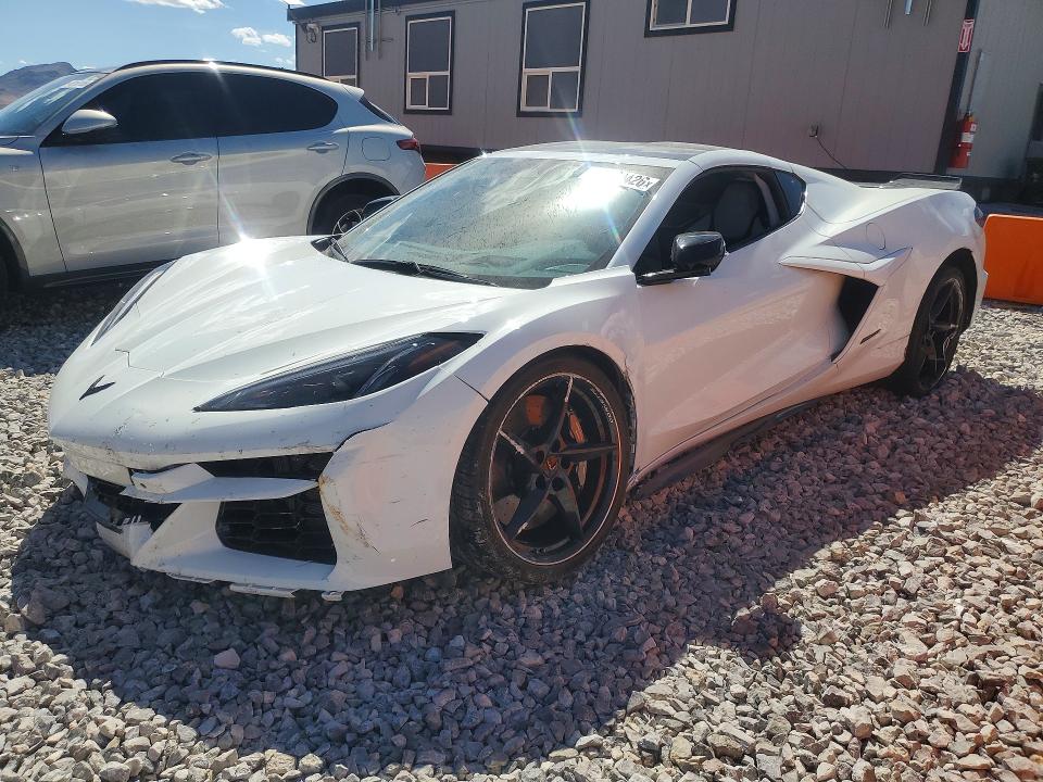 48499426 :رقم المزاد ، 1G1YM2D40S5501114 vin ، 2025 Chevrolet Corvette مزاد بيع